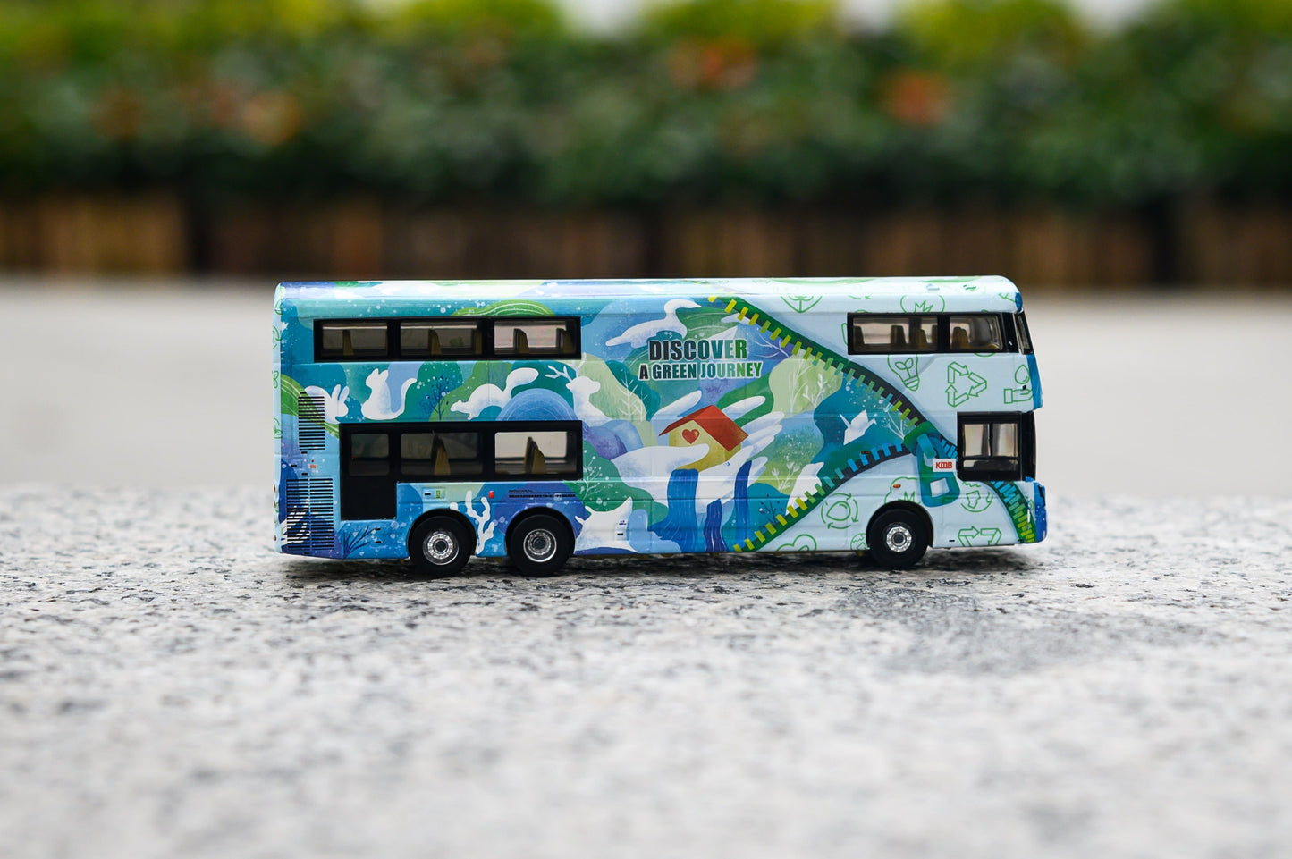 TINY KMB Volvo B8L Wright 12m "Sustainability·Get Set·Go" (290A), 1:110 Scale