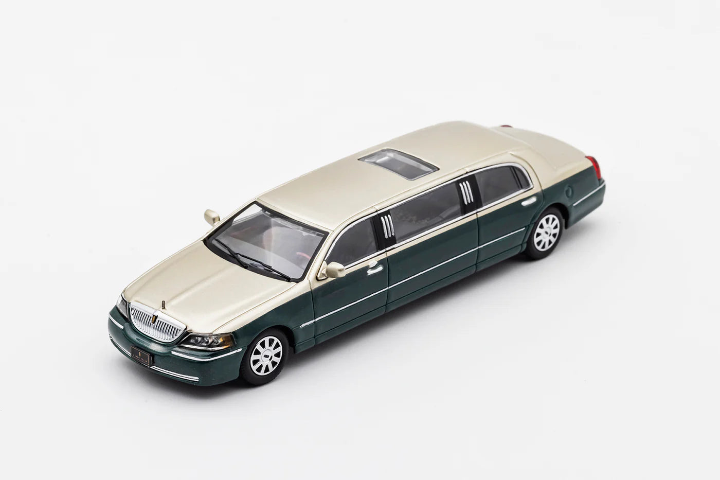PRE-ORDER GCD Extended Lincoln Champagne Gold & Dark Green Two-Tone 1:64 Scale Diecast Model