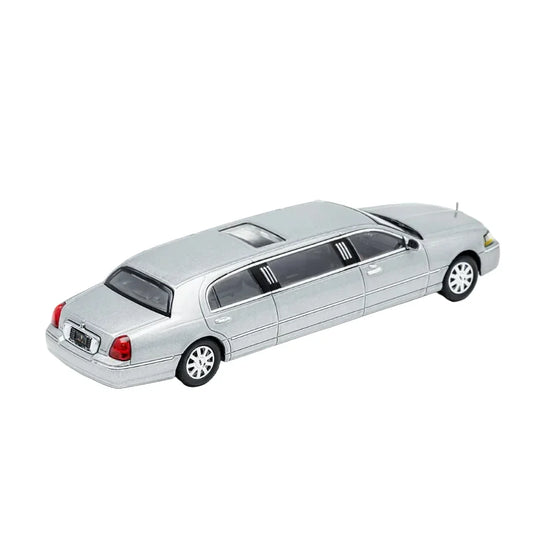 GCD Silver Extended Lincoln Limousine 1:64 Scale Diecast Model