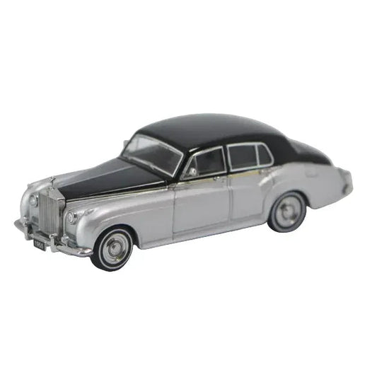 Rolls Royce Silver Cloud 1955, 1:64 Scale (Silver & black) collectible diecast model at Poketwheels