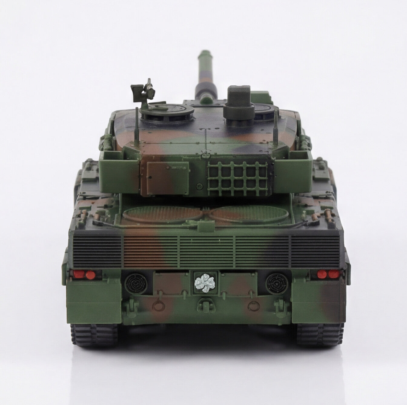 Leopard 2A6 AGING VERSION-NATO TRICOLOR CAMOUFLAGE