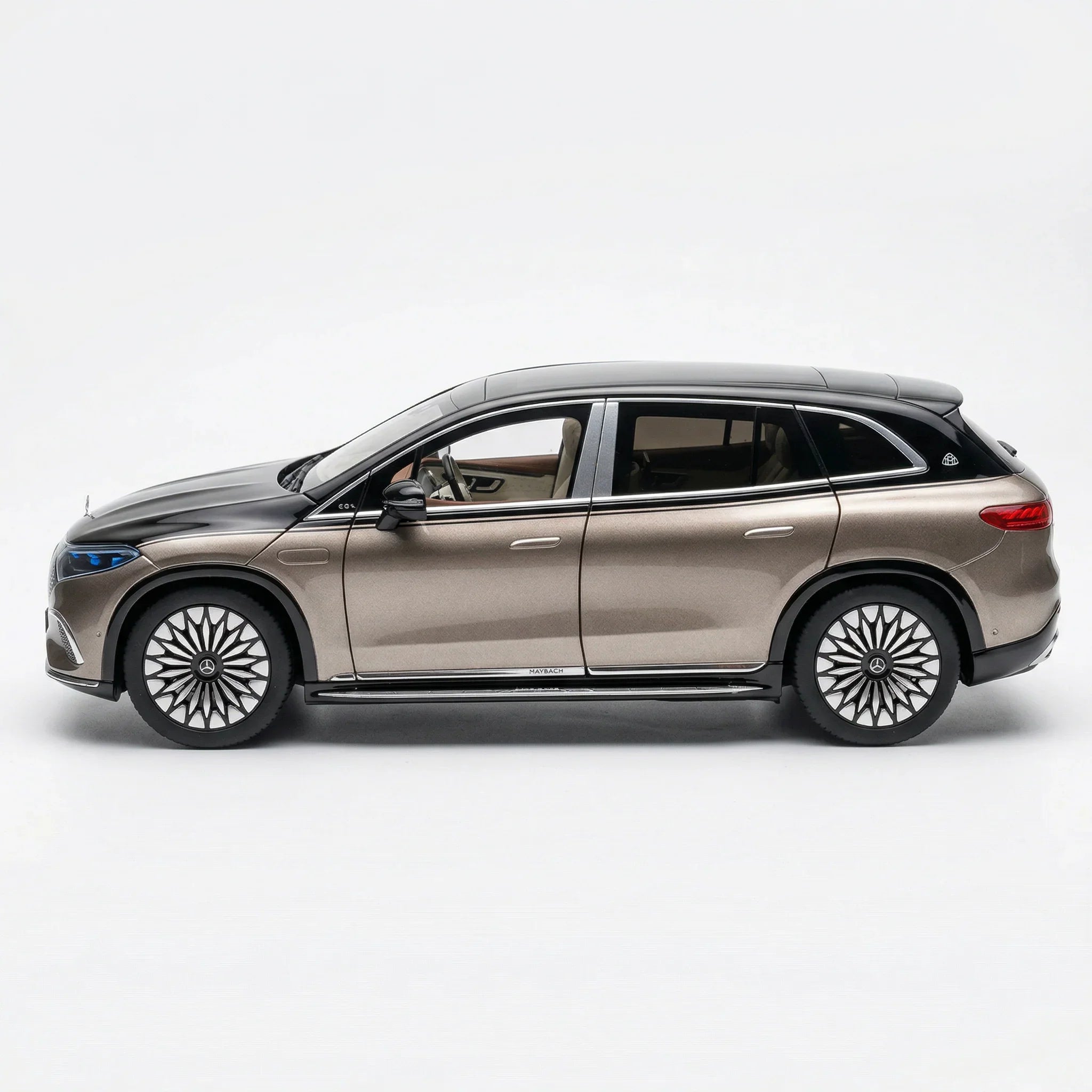 Mercedes-Maybach EQS SUV, 1:18 Scale (Brown-onyxblack) – Poketwheels