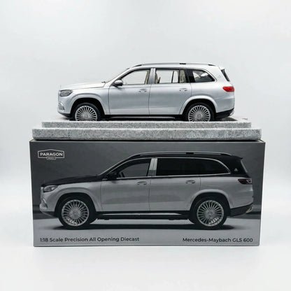 Premium scale diecast model car  – Mercedes-Maybach GLS 600, 1:18 Scale Collectible