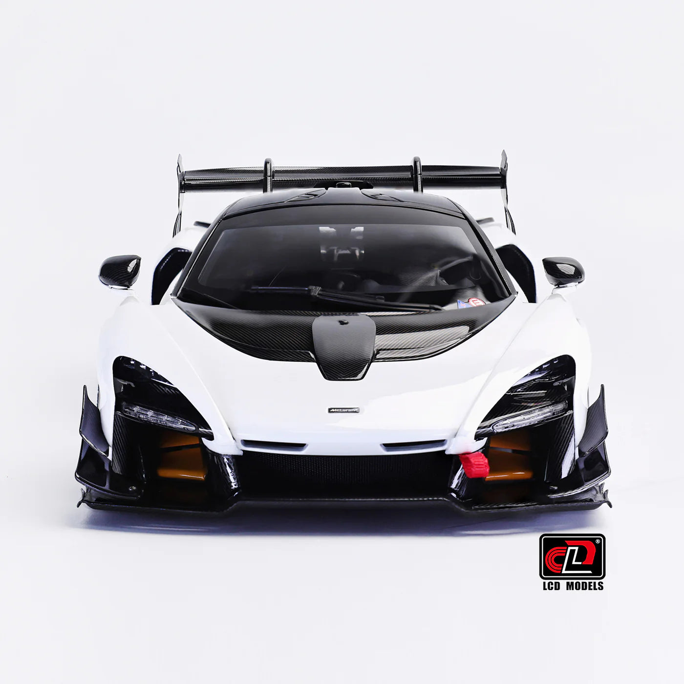 LCD McLaren Senna GTR White 1:18 Scale Diecast Model