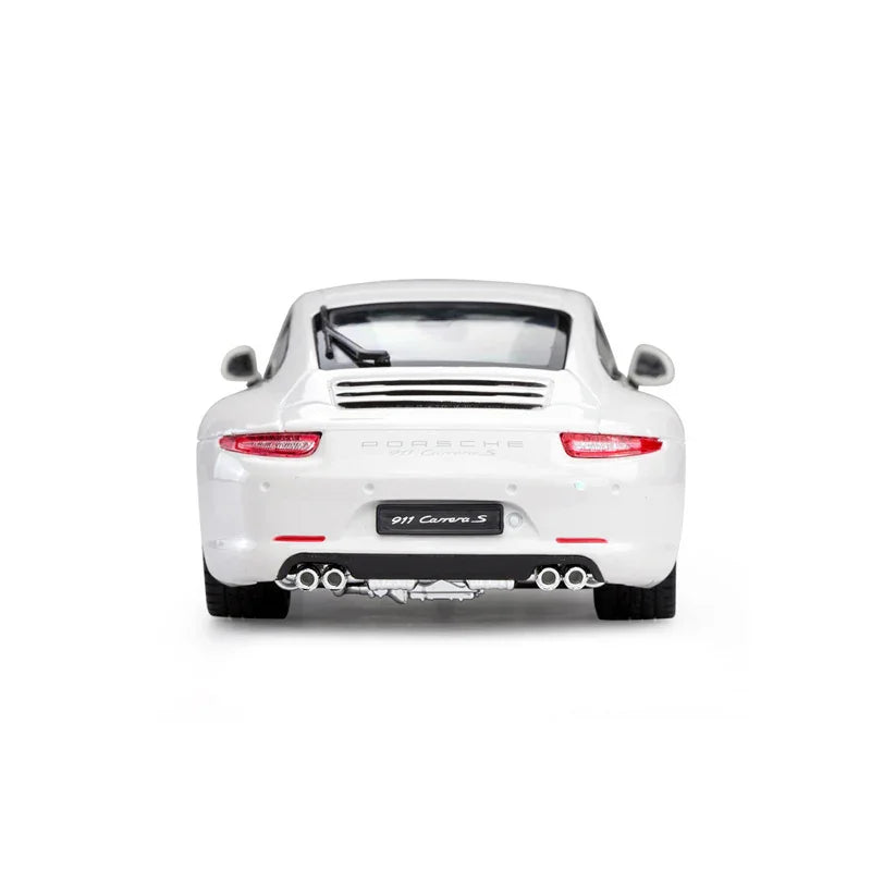 Rastar Porsche 911 White 1:24 Scale Diecast Model