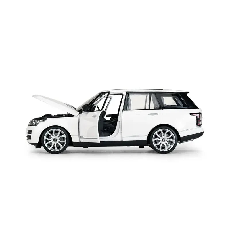 Rastar Land Rover Range Rover White 1:24 Scale Diecast Model