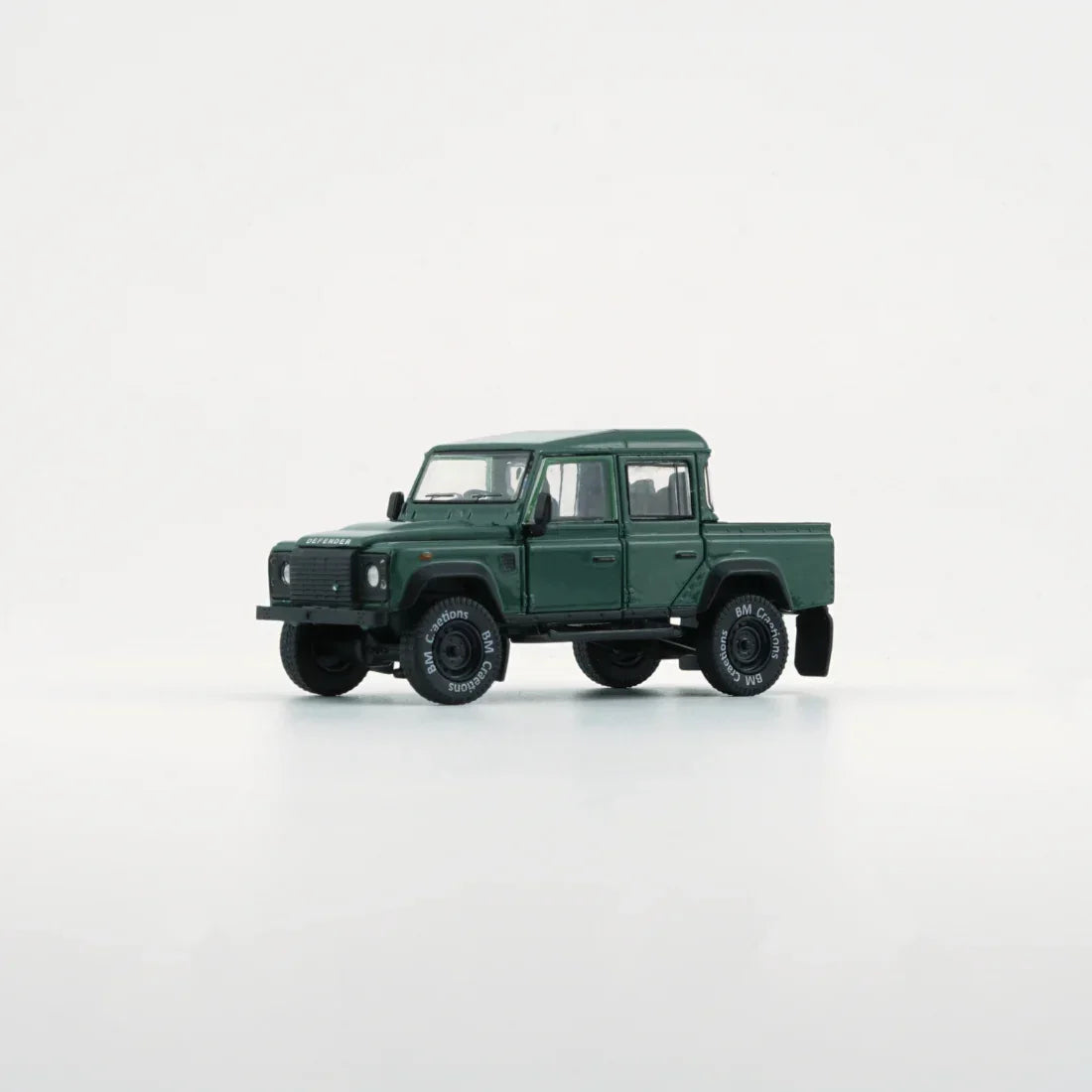 Land Rover 2016 Defender 110 Pick Up, 1:64 Scale (Green) collectible diecast model at Poketwheels