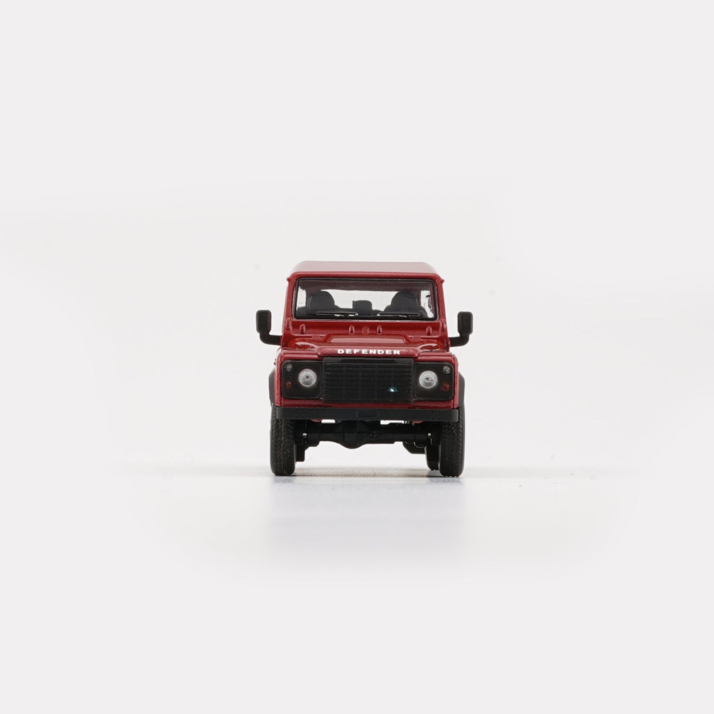 1:64 Land Rover 2016 Defender 110 Pick Up – Orange (LHD)