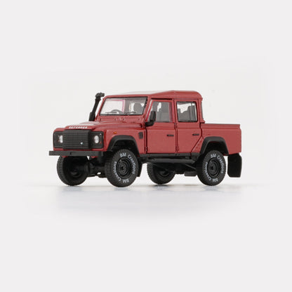 1:64 Land Rover 2016 Defender 110 Pick Up – Orange (LHD)