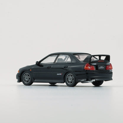 1:64 Mitsubishi Lancer Evolution IV – Black (LHD)