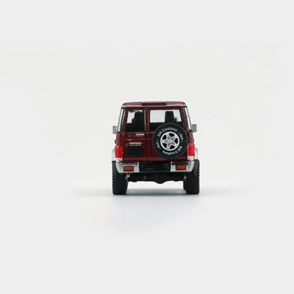 1:64 Toyota Land Cruiser LC76 – Dark Red (LHD)