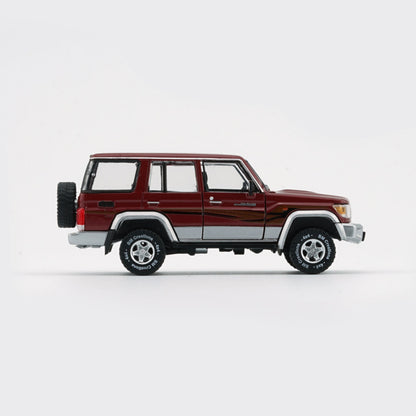 1:64 Toyota Land Cruiser LC76 – Dark Red (LHD)