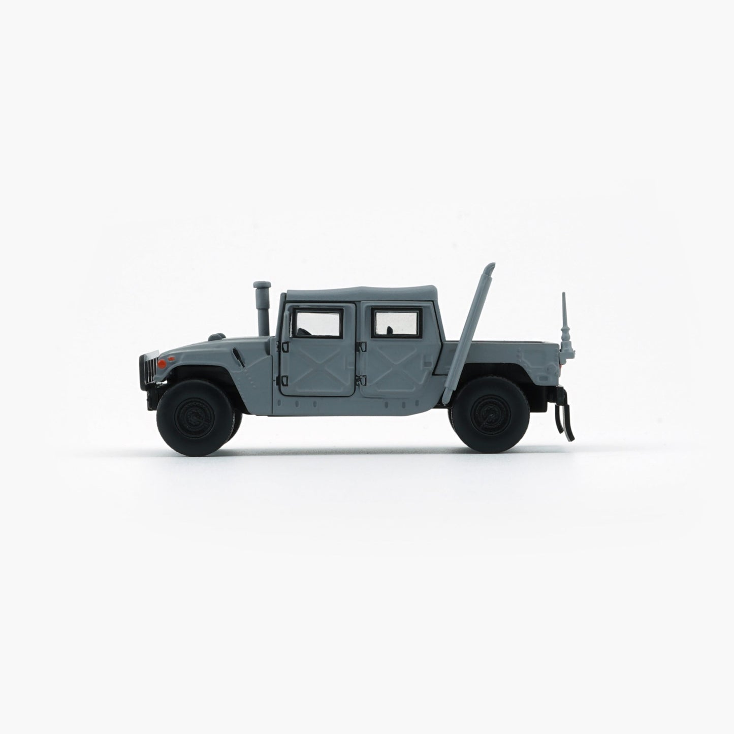 1:64 Humvee 4-CT – Matte Dark Gray with Stand Plate