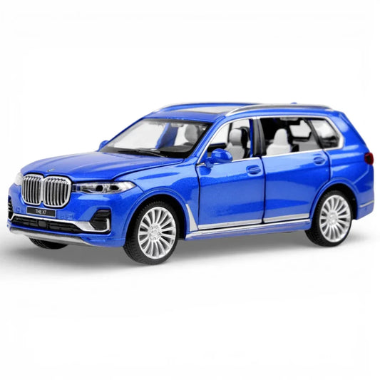 Premium scale diecast model car  – BMW X7, 1:32 Scale (Blue) Collectible