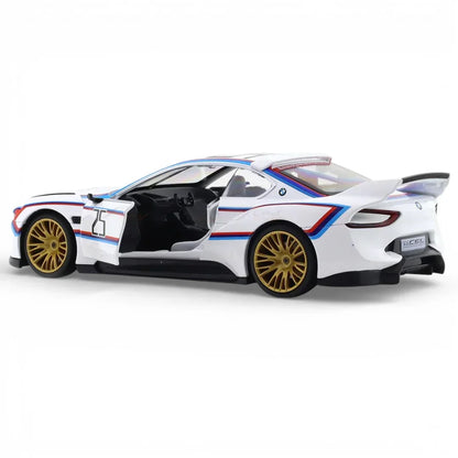 Premium scale diecast model car  – BMW 3.0 CSL, 1:32 Scale (White) Collectible
