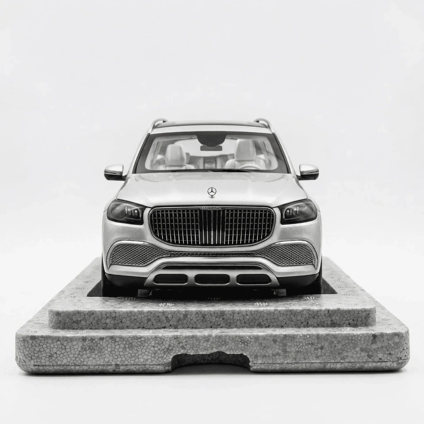 Paragon Mercedes-Maybach GLS 600 1:18 Scale Diecast Model
