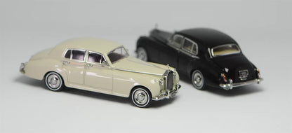 GFCC Rolls Royce Silver Cloud 1955 Ivory 1:64 Scale Diecast Model