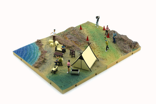 Diorama City_003 Camp Site Version – Orange Tent