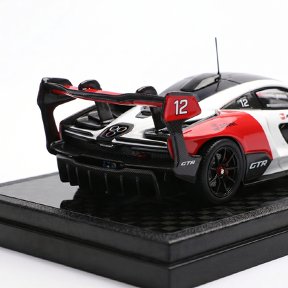 1:64 McLaren Senna GTR - 1:64