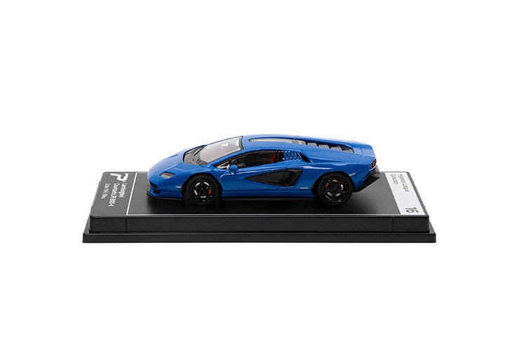 Lamborghini Countach LPI 800-4, 1:64 Scale (Blue)