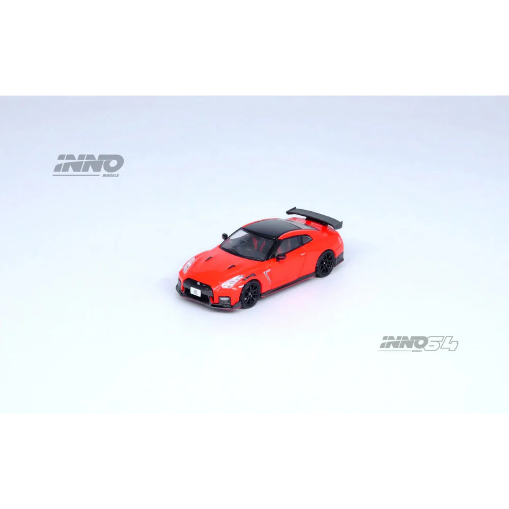 INNO64 Nissan GT-R (R35) Nismo, 1:64 Scale (Red)