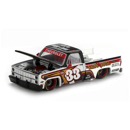 MINI GT Chevrolet Silverado Kaido Intimidator V1, 1:64 Scale
