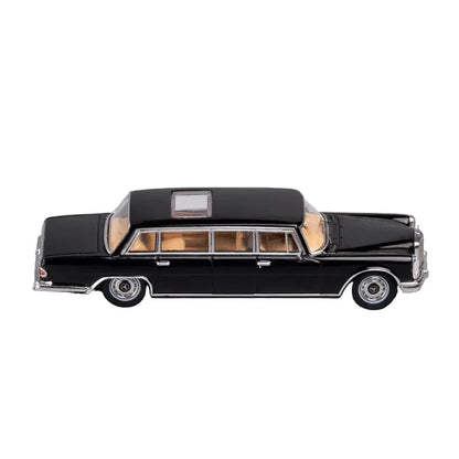 GCD Mercedes-Benz 600 Pullman Limousine No.33 Black 1:64 Scale Diecast Model