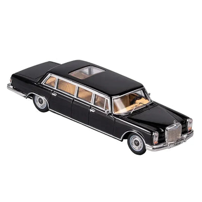 GCD Mercedes-Benz 600 Pullman Limousine No.33 Black 1:64 Scale Diecast Model