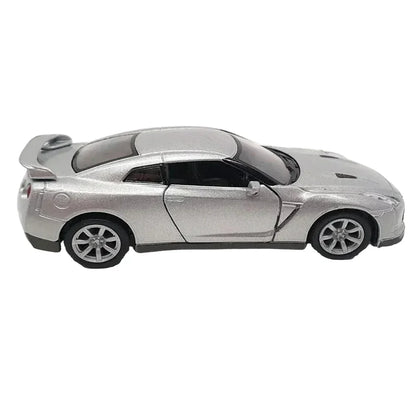Kinsmart Nissan GT-R R35 2009 1:36 Scale Diecast Model (Silver)
