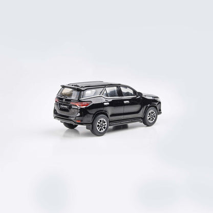Toyota Fortuner 2023, 1:64 Scale (Black)