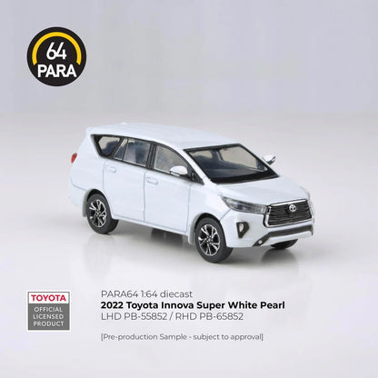PARA64 Toyota Innova 2022 Super White Pearl 1:64 Scale Diecast Model