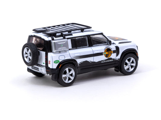 Land Rover Defender 110 TRēK Edition - Global64, 1:64 Scale