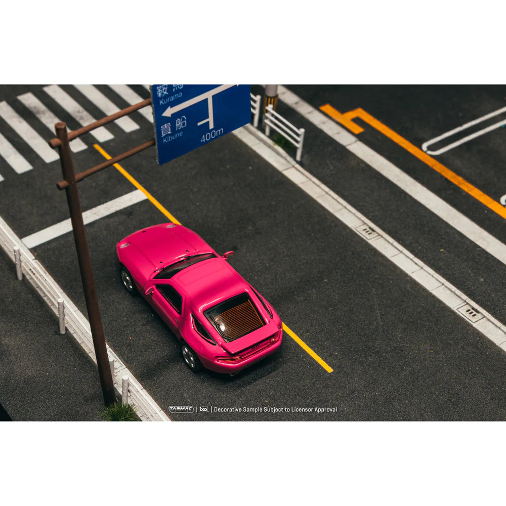 PRE-ORDER Tarmac Works Porsche 928 GTS Chance of Chase Car with Pop-Up Head-Lights, 1:64 Scale (Rubystone Red)