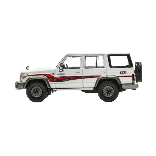 Premium scale diecast model car  – Toyota Land Cruiser LC76 1994, 1:64 Scale (White) Collectible