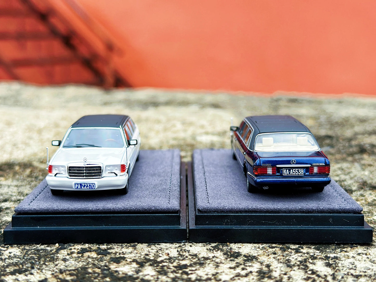 HEC 2026 The Art of Model Mercedes S-Class W126 Trasco 1000SEL Limousine Blue 1:64 Scale Diecast Model