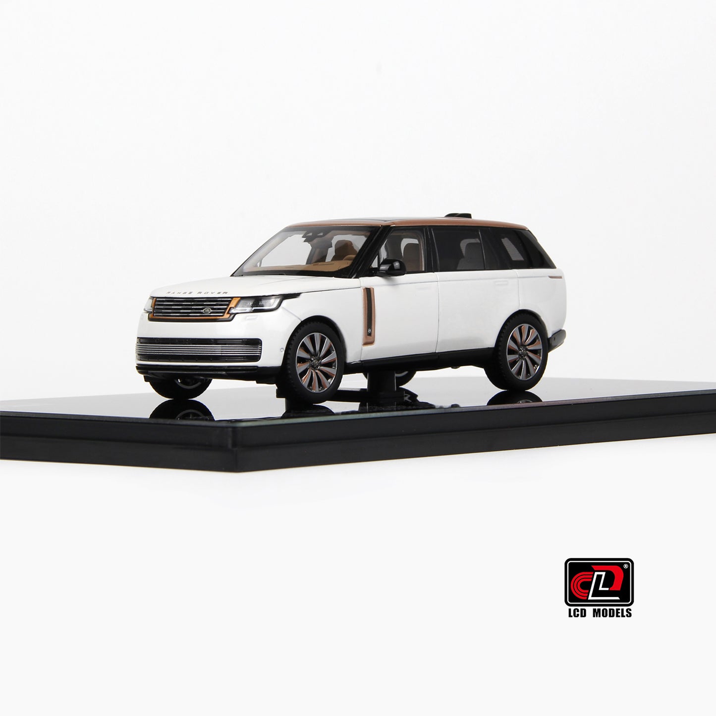 Range Rover SV Serenity LCD Models | 1:43 Scale Diecast | Luxury SUV Collectible
