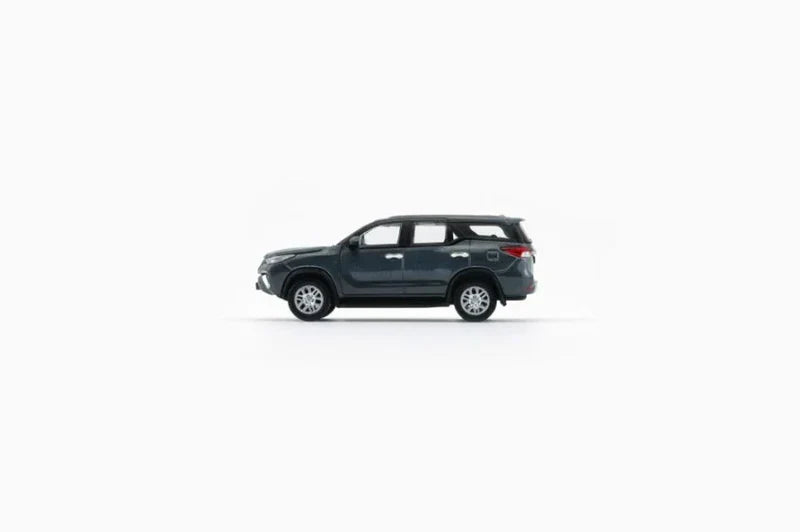 BMC 1:64 Toyota Fortuner 2018 – Silver (RHD)