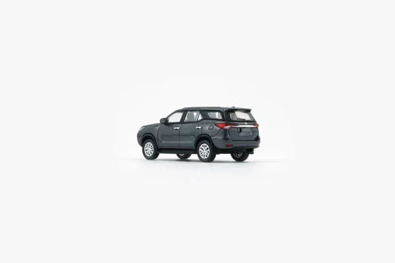 BMC 1:64 Toyota Fortuner 2018 – Silver (RHD)