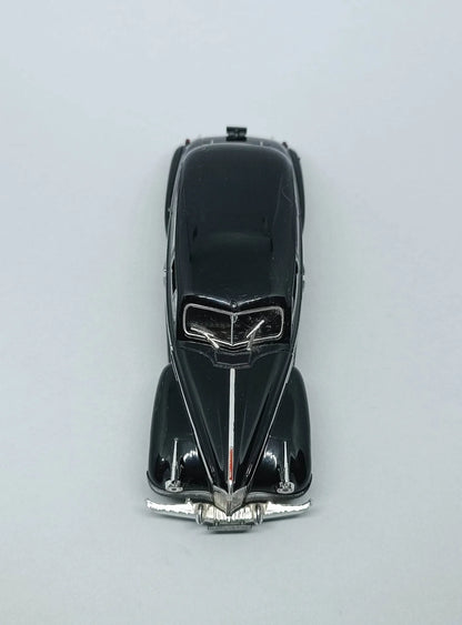 Perka ZIS-110 Ultra Luxury Limousine Black 1:64 Scale Diecast Model