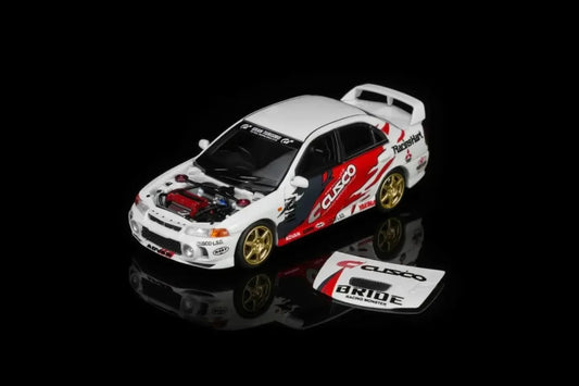 Mitsubishi Lancer Evolution IV GSR CUSCO Racing Livery, 1:64 Scale collectible diecast model at Poketwheels