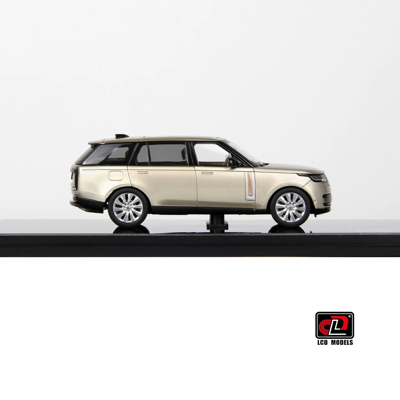 LCD Land Rover Range Rover SV Serenity Gold 1:43 Scale Diecast Model