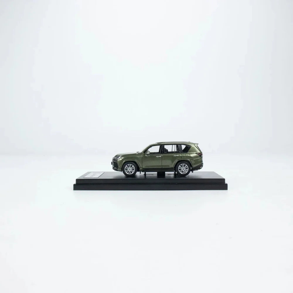 LCD Lexus LX600 1:64 Scale Diecast Model – Nori Green